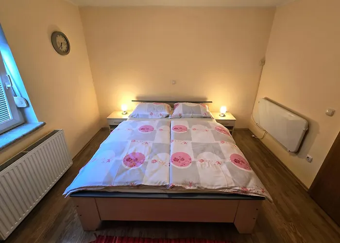 Apartament At Granny's *